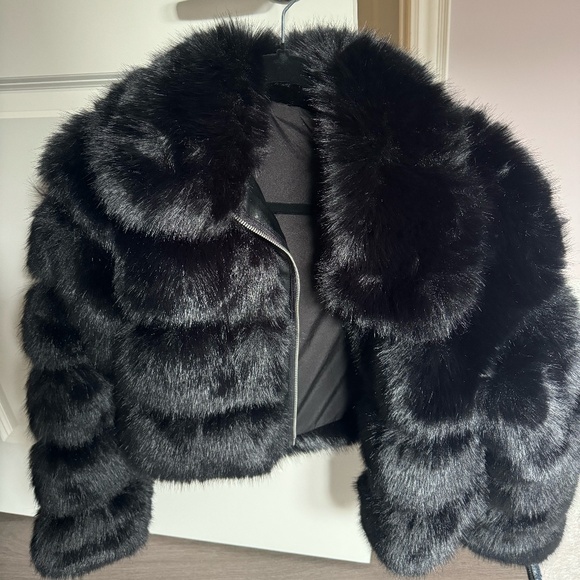 Jackets & Blazers - fur coat, soft!!